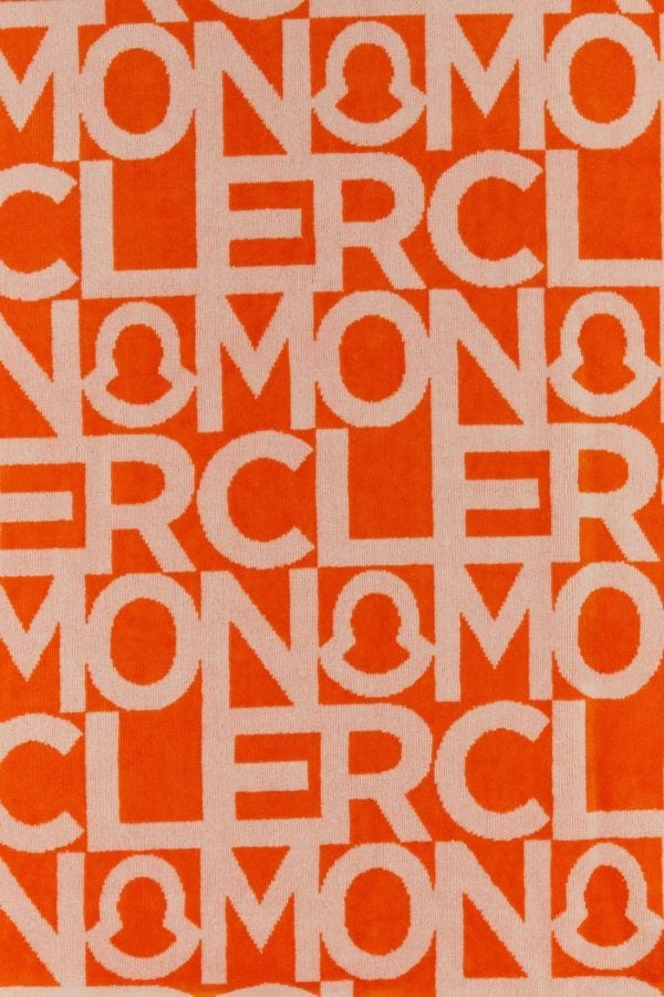 スカーフ MONCLER SS23 Printed terry beach towel (3D000010U203 F30) Moncler Printed Terry Beach Towel | italist | REVERSIBLE
