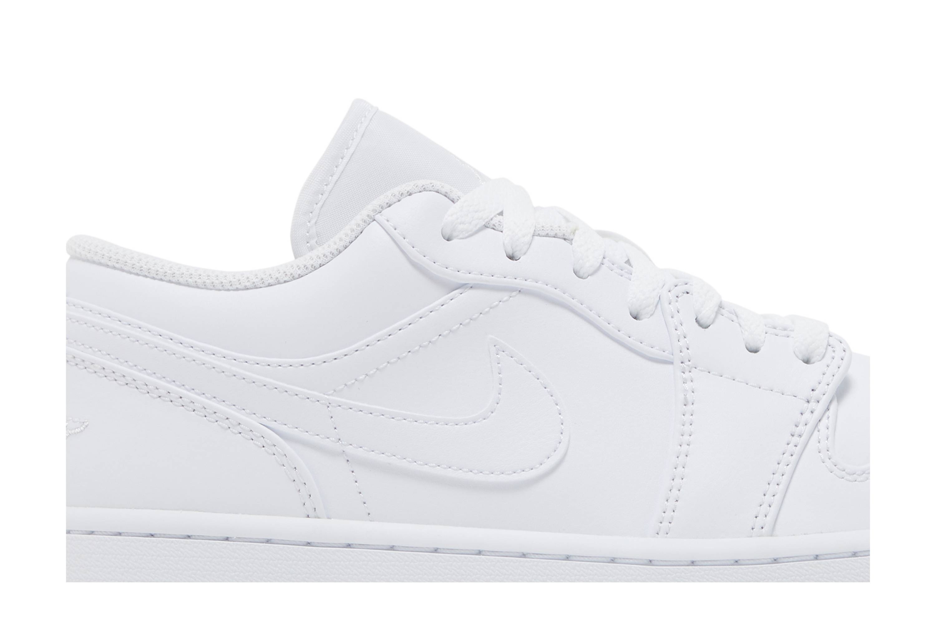 Air Jordan 1 Low 'Triple White' 2022 - 2