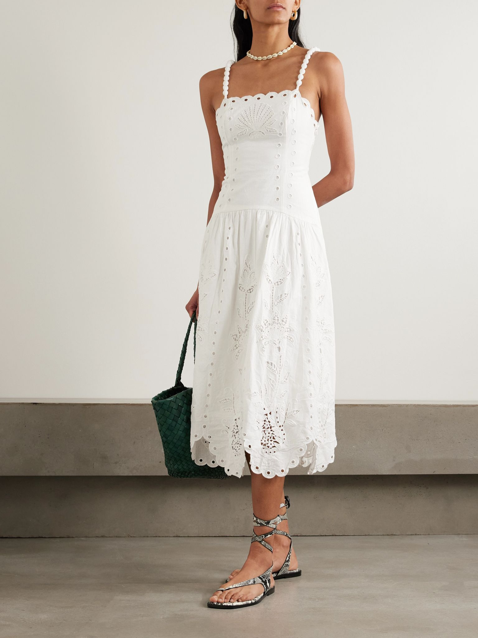 Richelieu scalloped gathered broderie anglaise linen-blend midi dress Off-white - 2