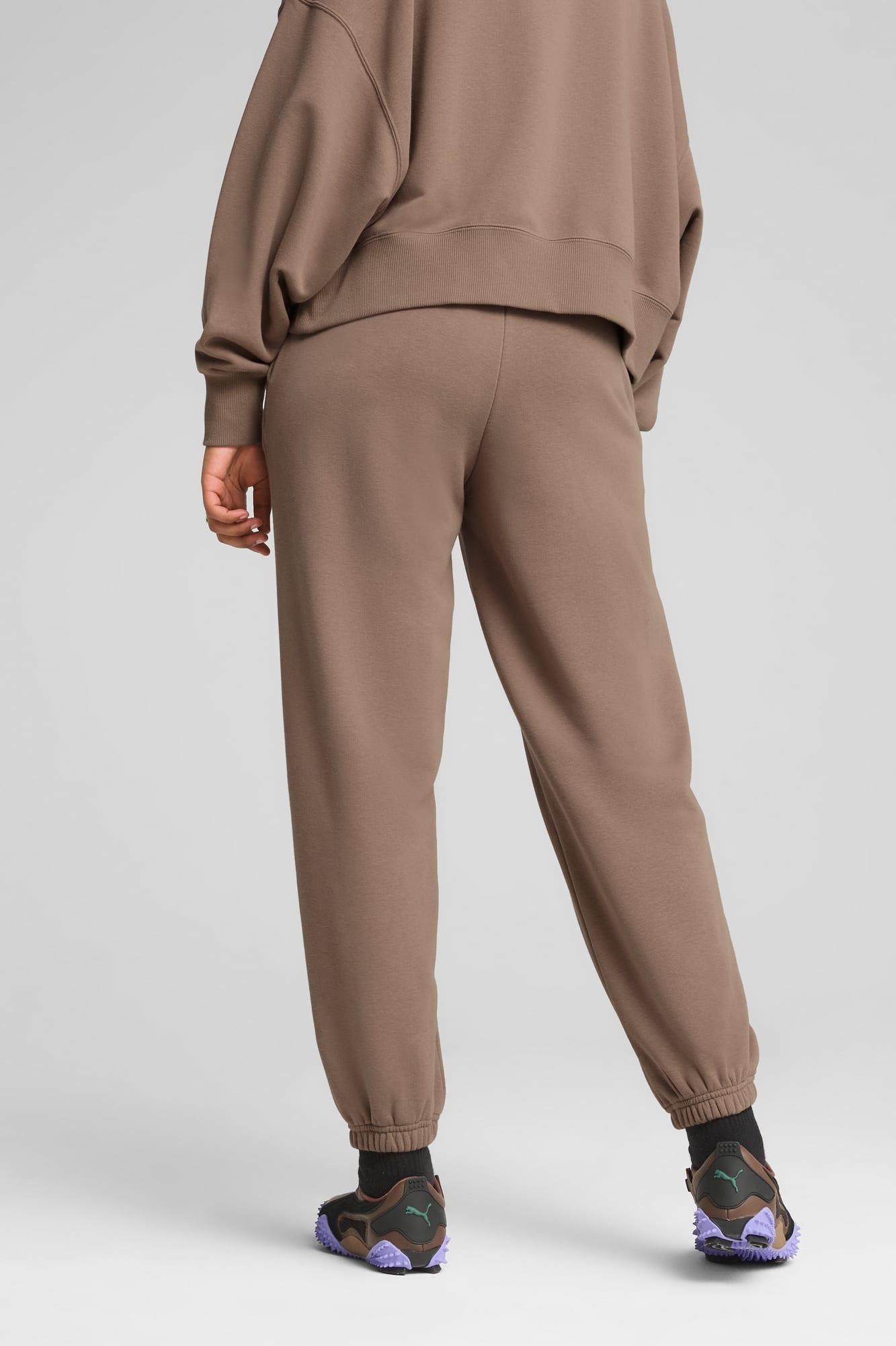 Wardrobe Essentials Women's Relaxed Sweatpants - 6