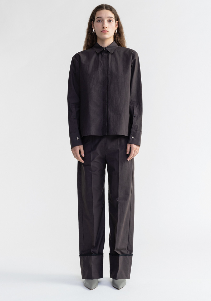 AERON HANS
Regular poplin shirt outlook