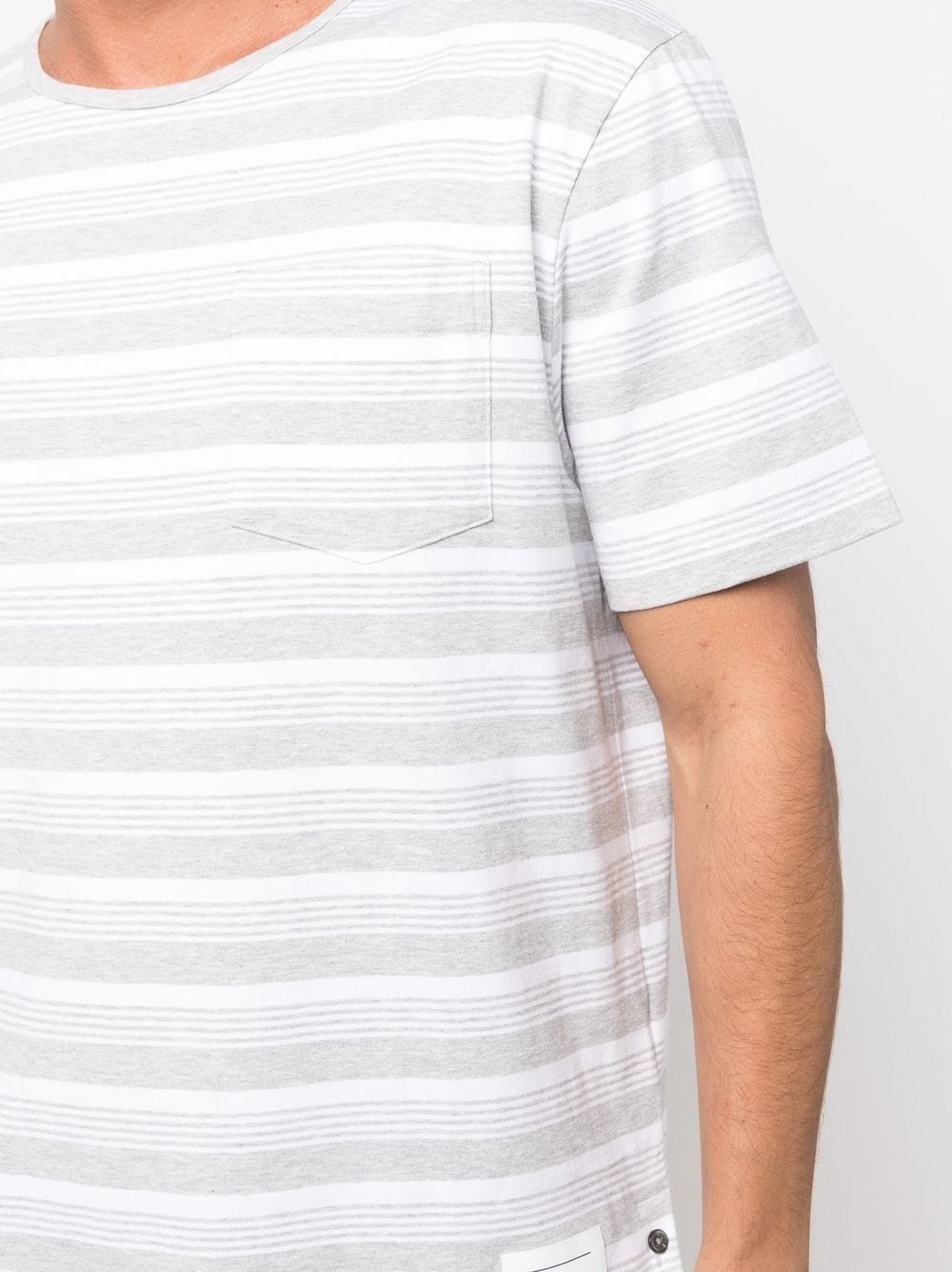 logo-patch striped T-shirt - 5