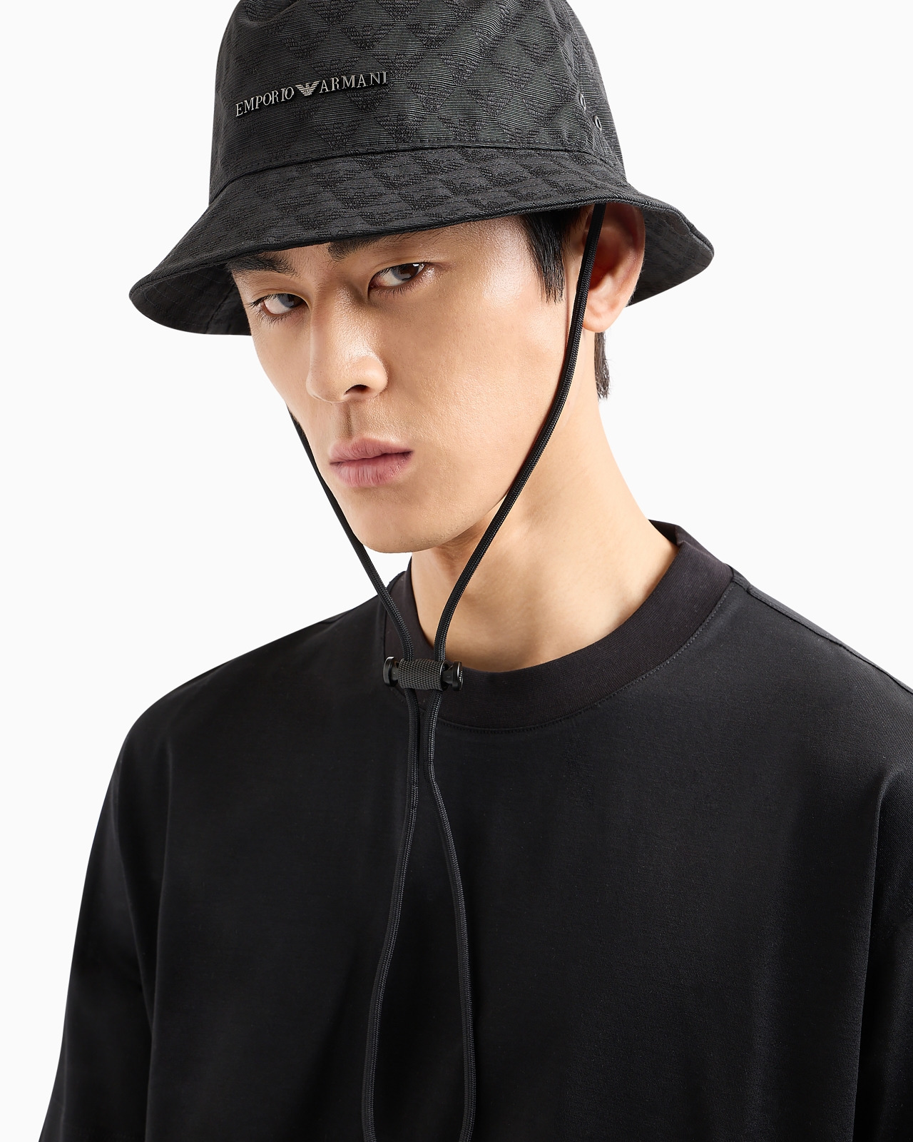 All-over eagle jacquard cloche hat with strap - 4