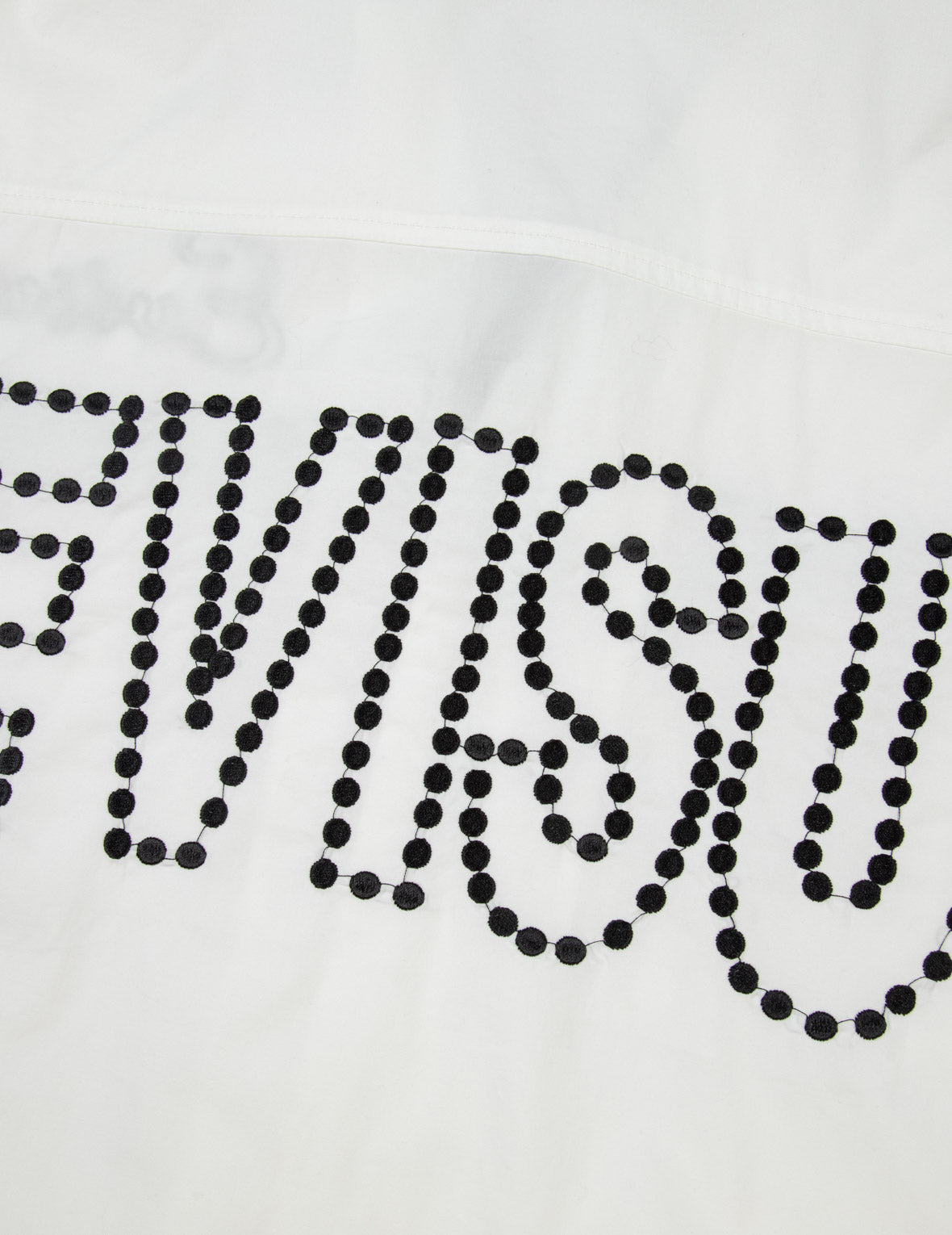 CHAIN-STITCHED EMBROIDERY LOGO BOXY TENCEL SHIRT - 13