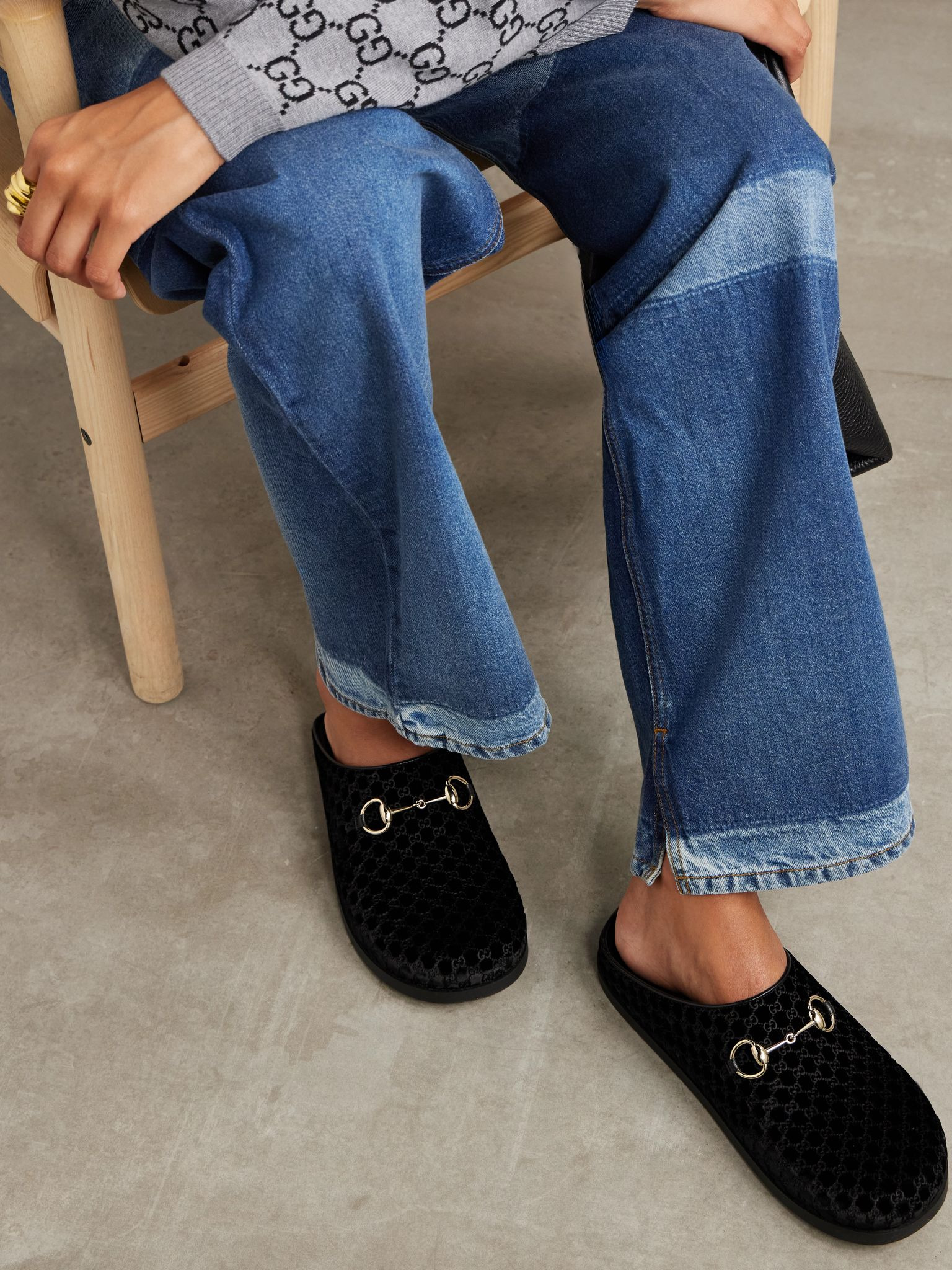 New Sol horsebit-detailed leather-trimmed velvet slippers Black - 2