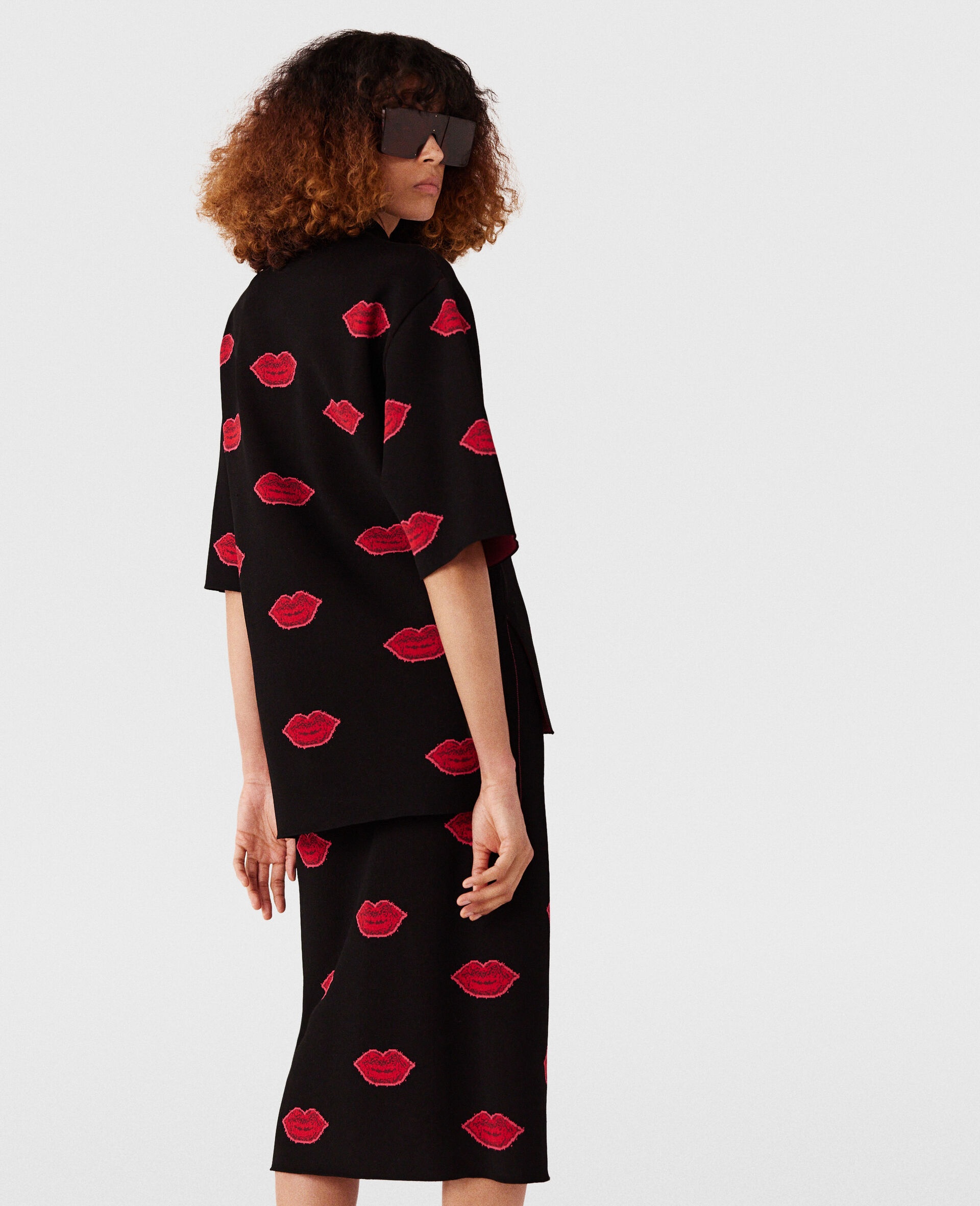Lips Graphic Knit High-Neck Top - 5