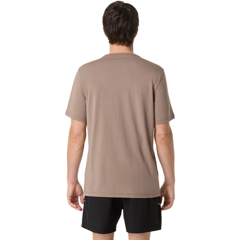 Asics UNISEX ASICS OUTDOOR SHORT SLEEVE TEE outlook