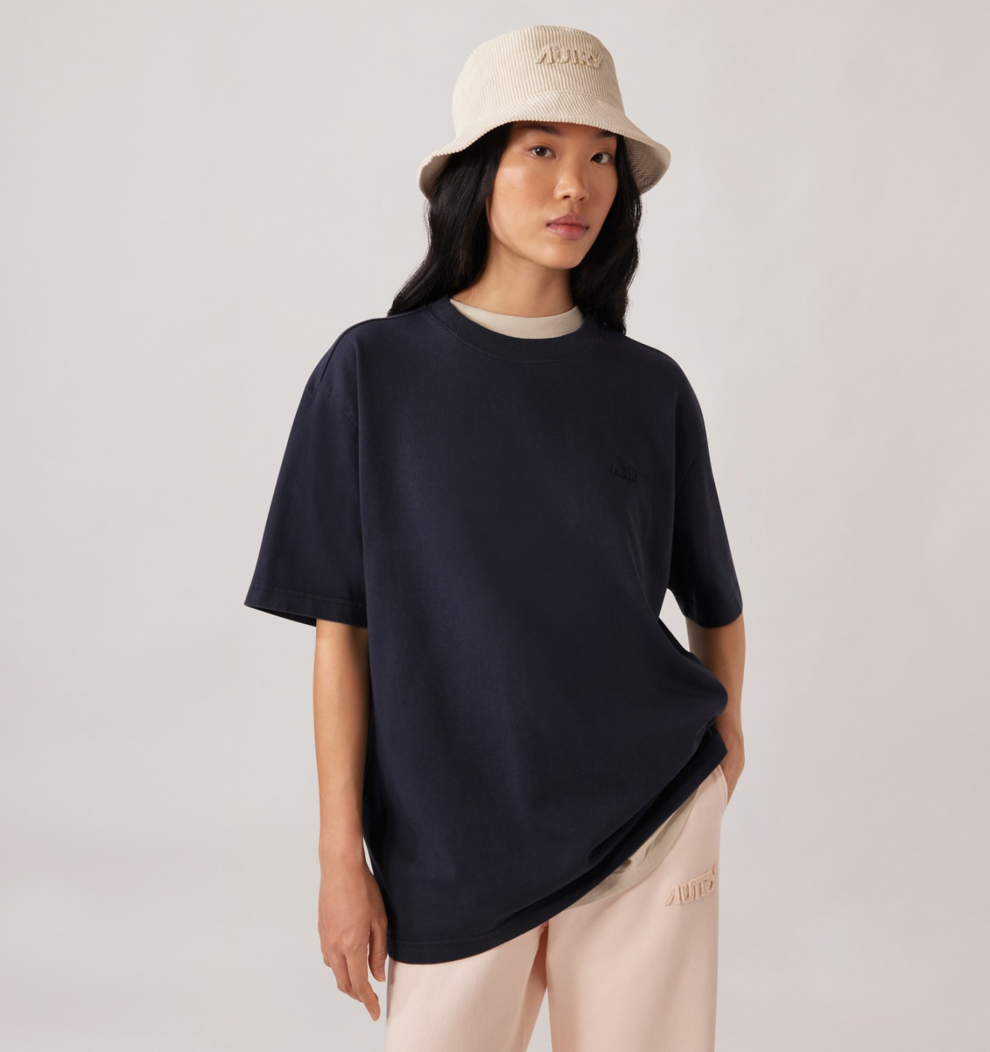 UNISEX TONAL LOGO TEE - 3