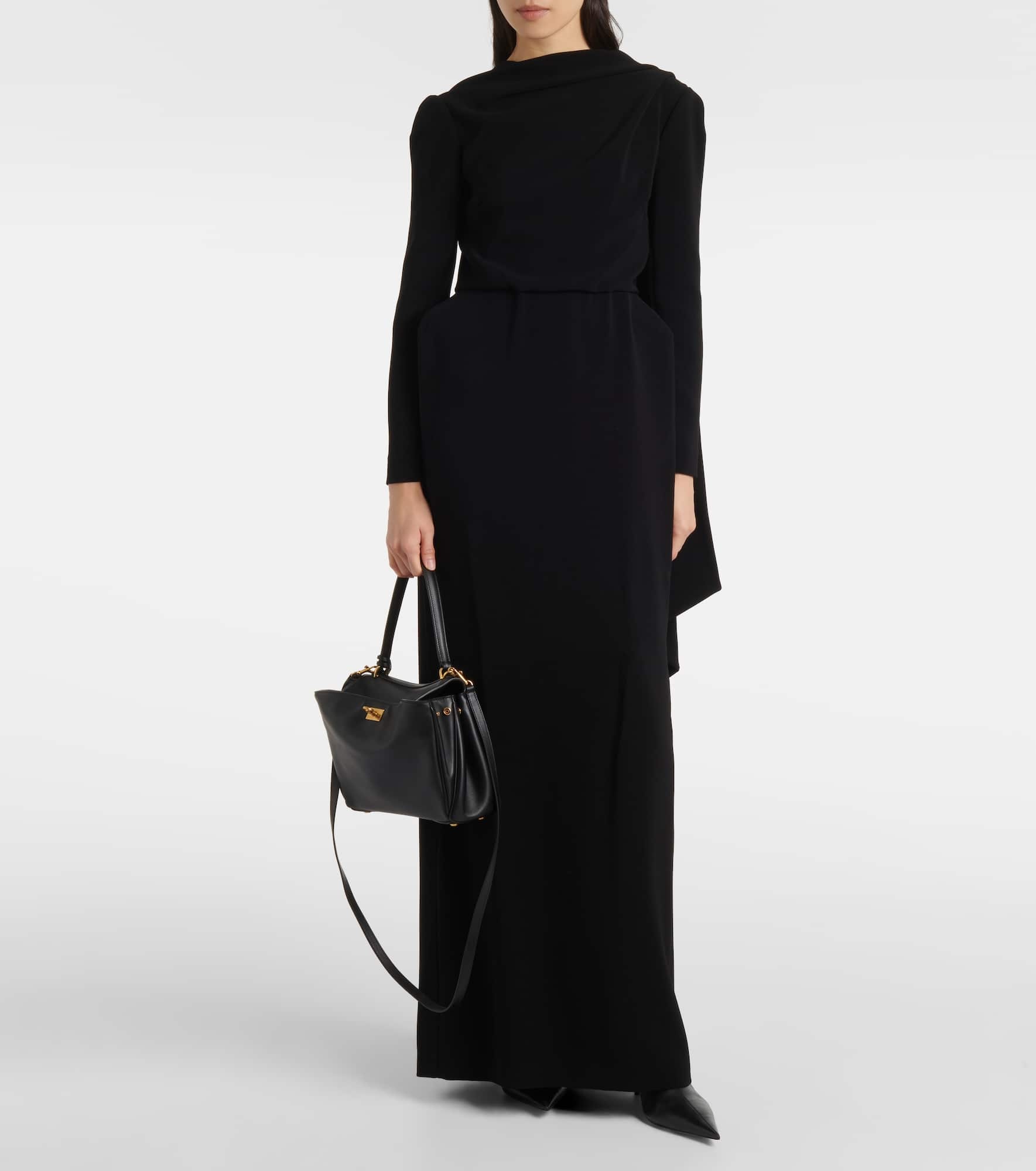 Caped crêpe gown - 2