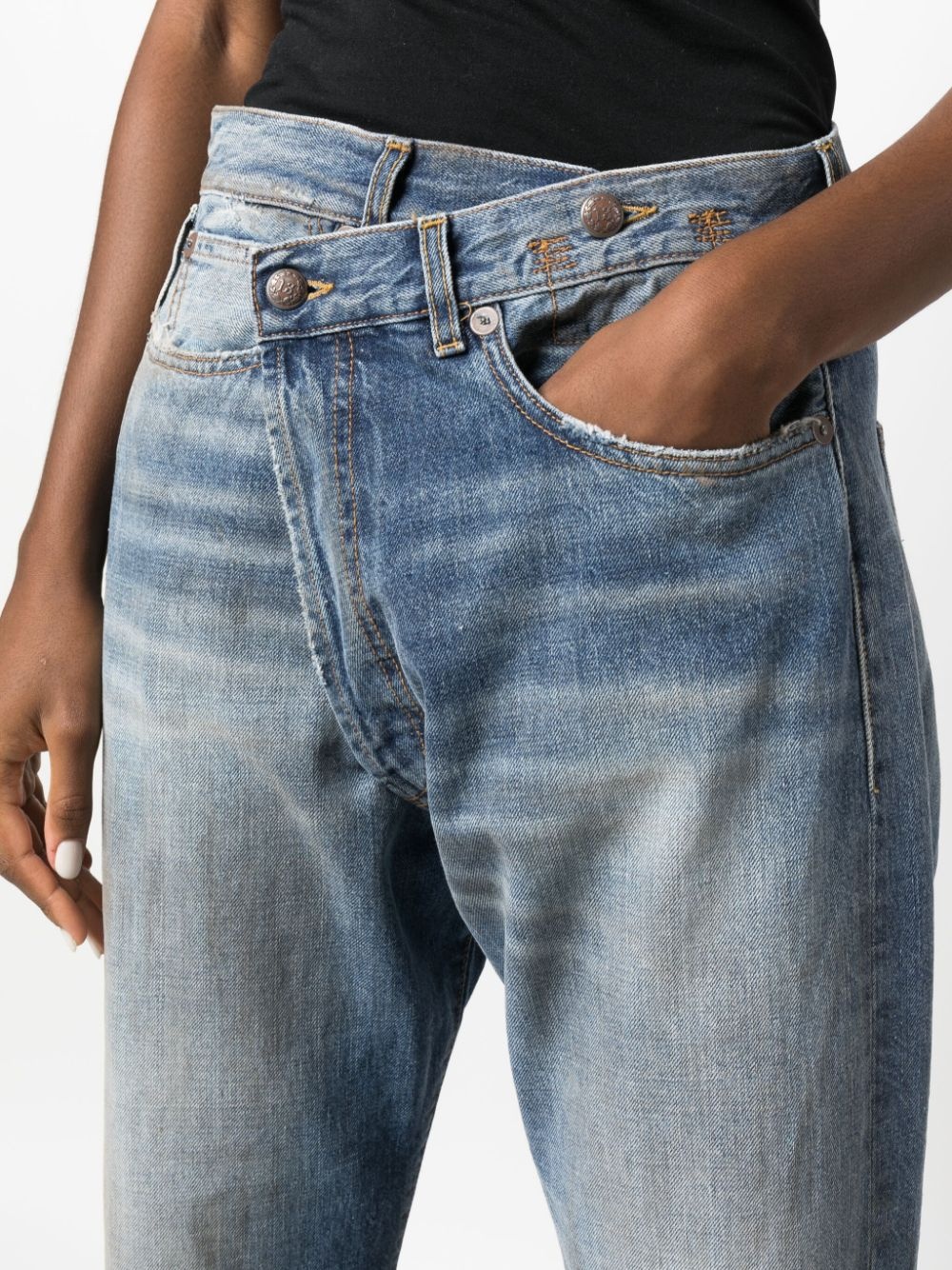 stonewashed asymmetric cropped jeans - 5