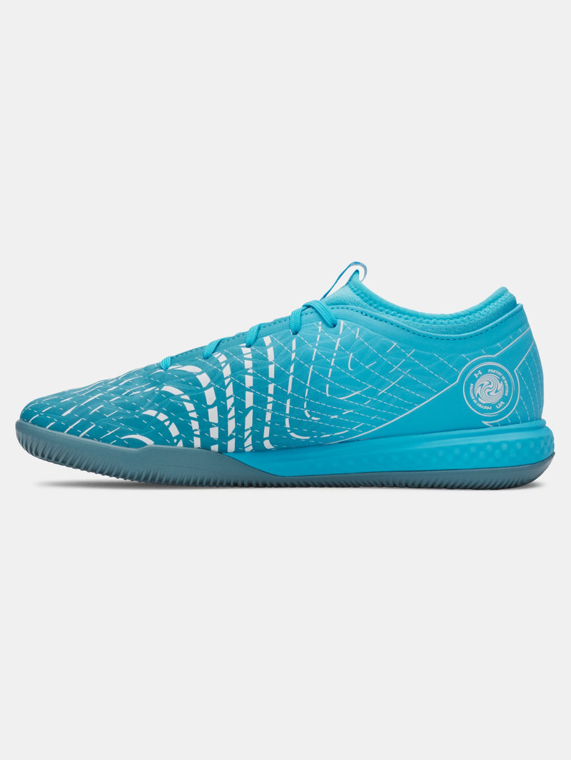 Under Armour UA Magnetico Select 5 Indoor outlook
