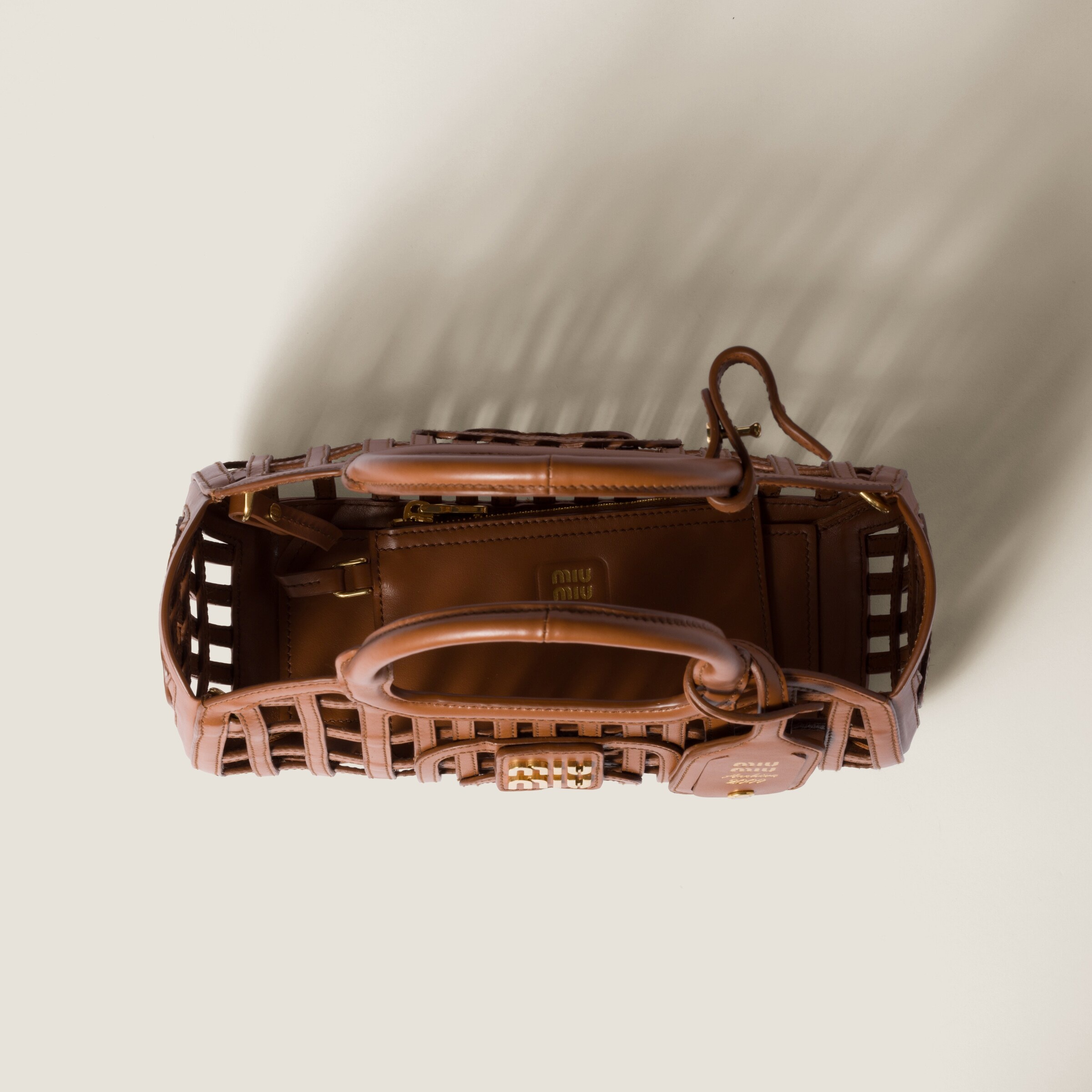 Leather handbag - 4