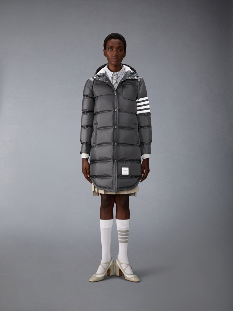 Thom Browne SHINY RIPSTOP LIGHTWEIGHT DOWN FILLED 4-BAR PARKA outlook