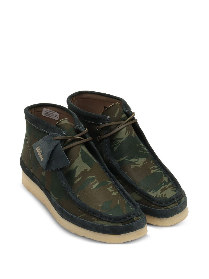 Clarks Originals Wallabee "green camouflage" boots outlook