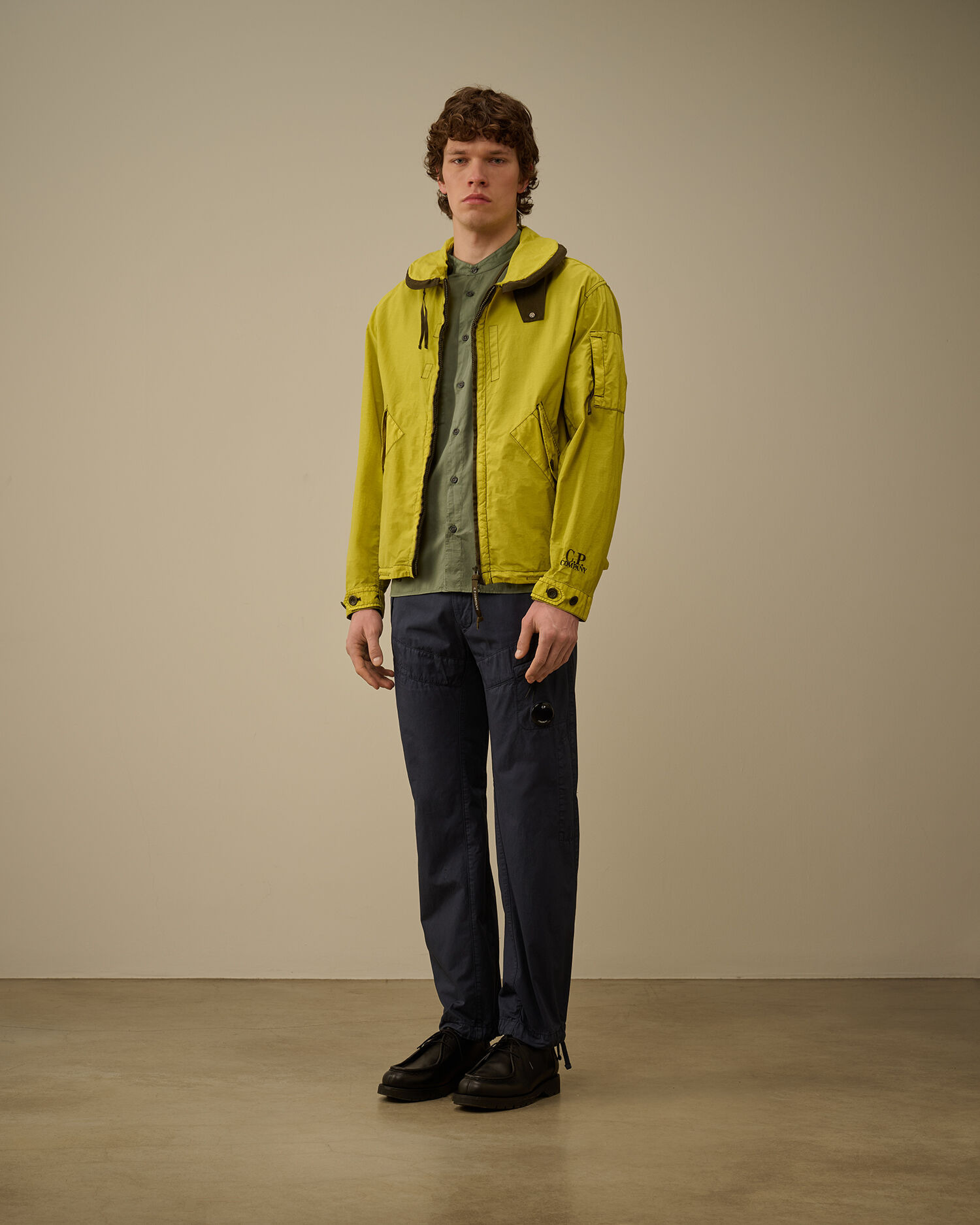 Contrast Flatt Nylon Hooded Jacket - 2