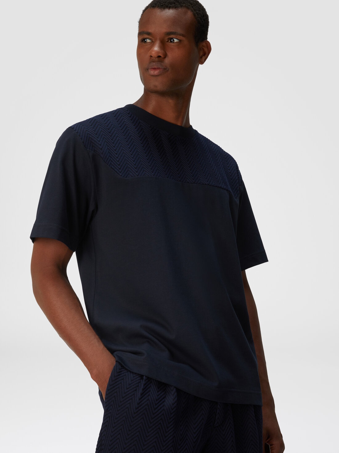 Cotton jersey T-shirt with zigzag insert - 4