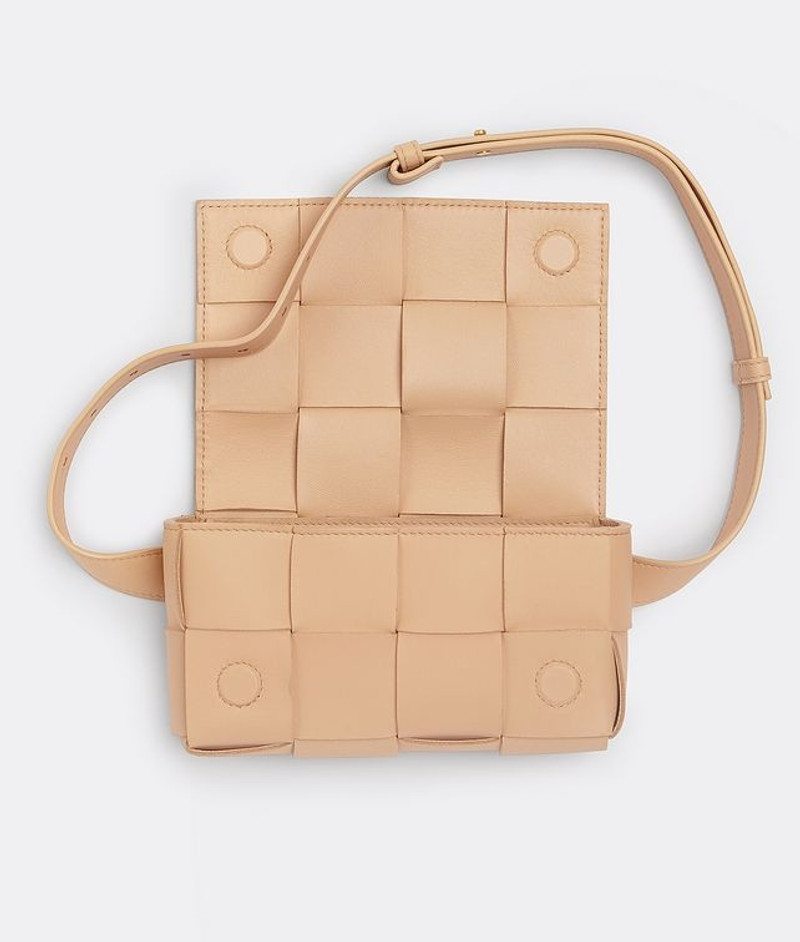 Bottega Veneta THE BELT CASSETTE outlook