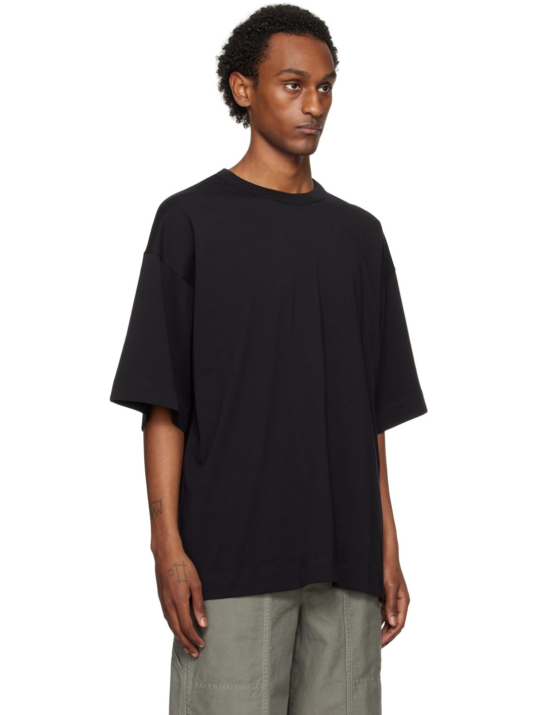 Black Oversized T-Shirt - 2
