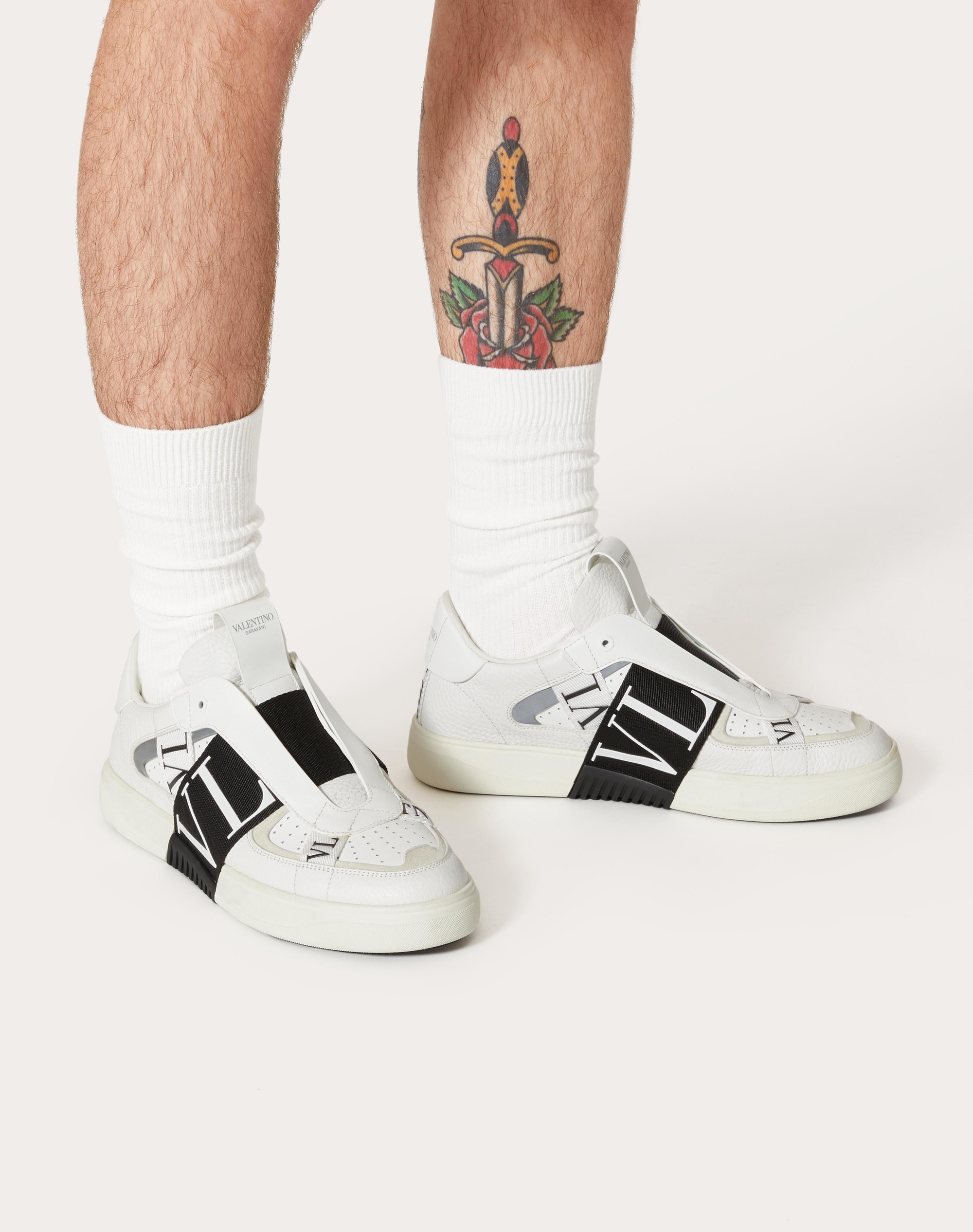 スニーカー Valentino Garavani Sneakers & Slip-On 19182374_42182113_600.jpg