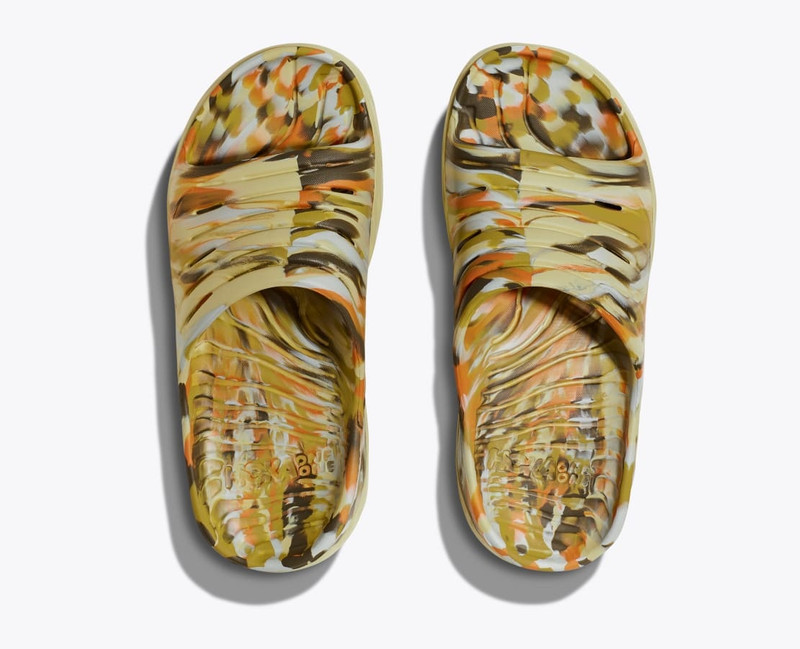 HOKA All Gender Ora Recovery Slide Swirl outlook