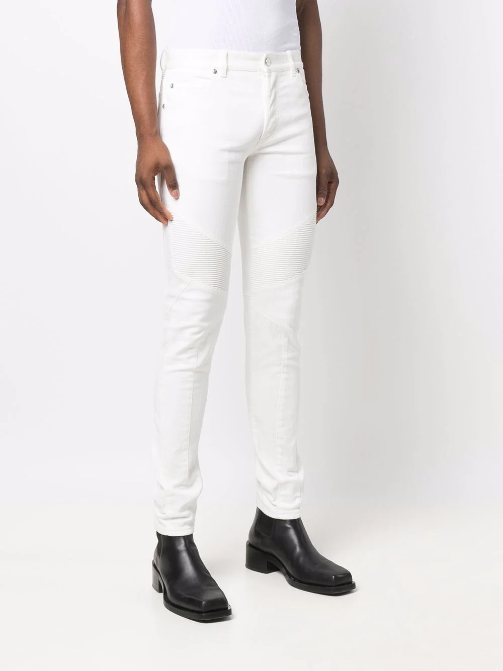 multi-cuts tapered jeans - 3