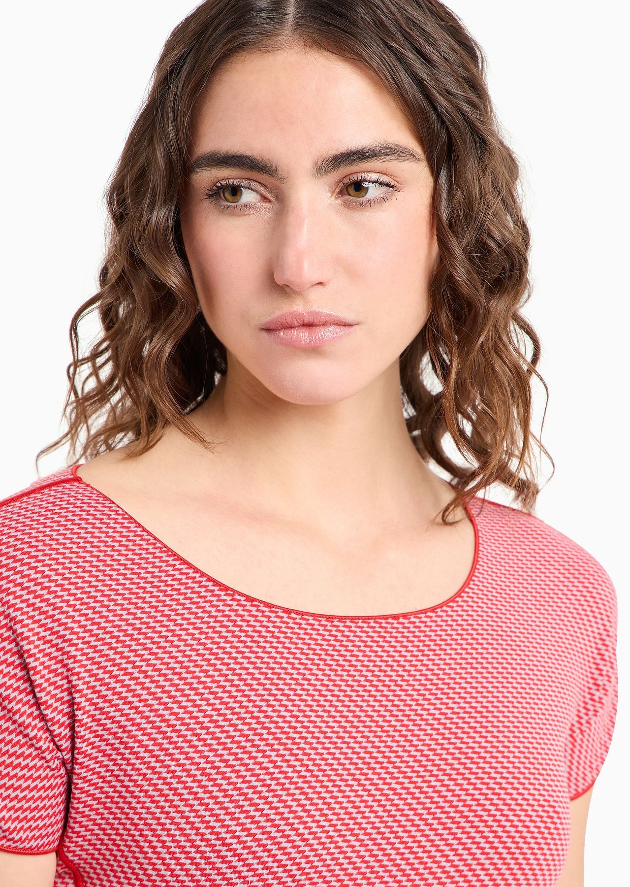 Short-sleeved jumper in op-art jacquard jersey - 5