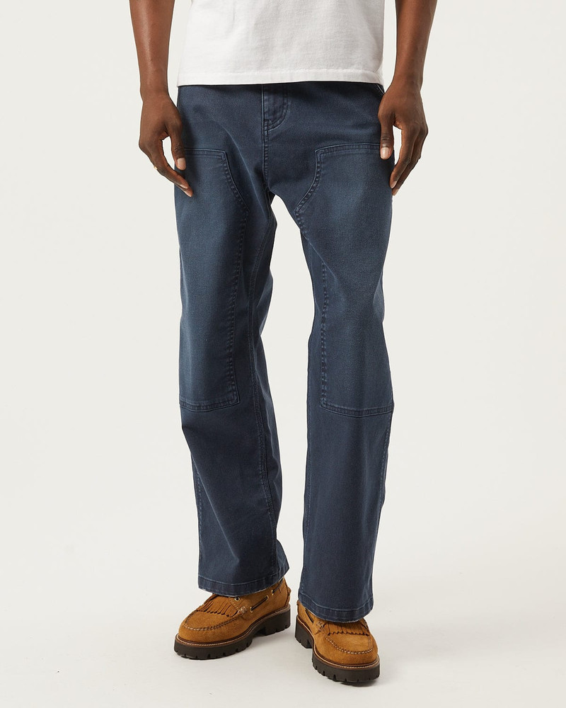 Corridor CARPENTER JEAN - NAVY outlook