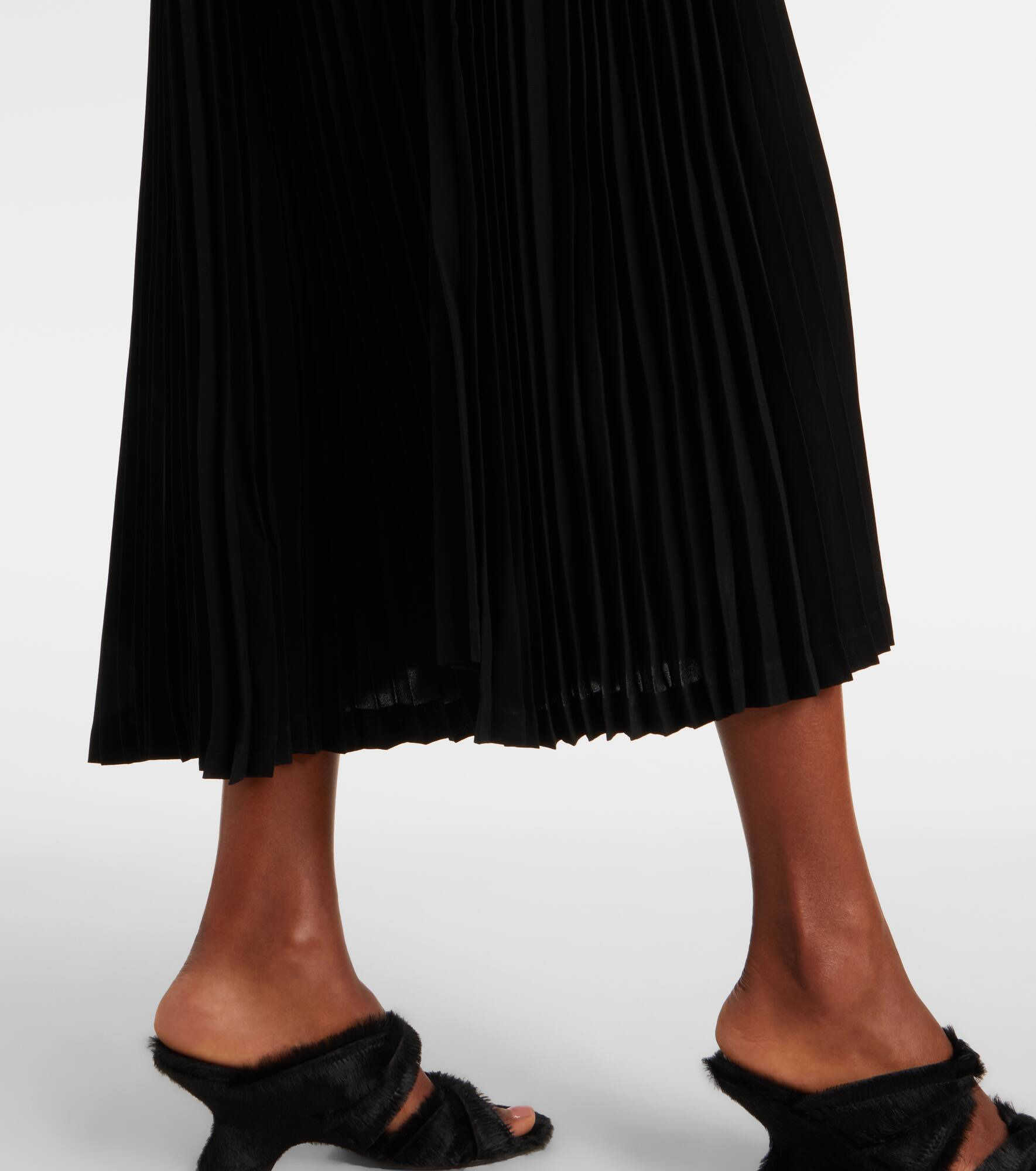 Faux leather and jersey maxi dress - 5