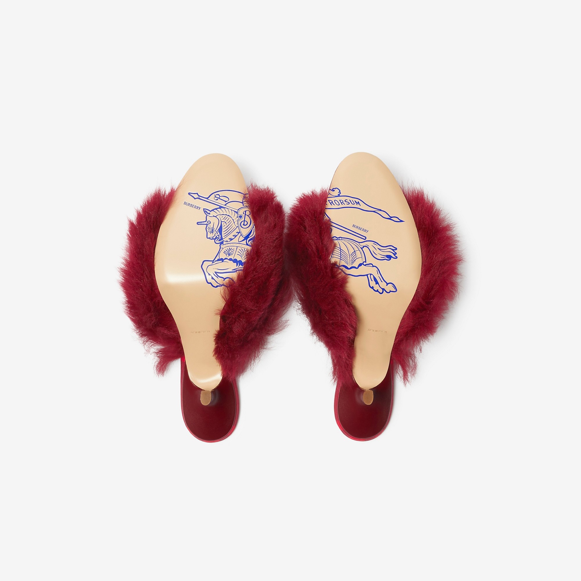 【関税込み】Burberry レッド Minnie ミュール Burberry Shearling Minnie Mules | REVERSIBLE