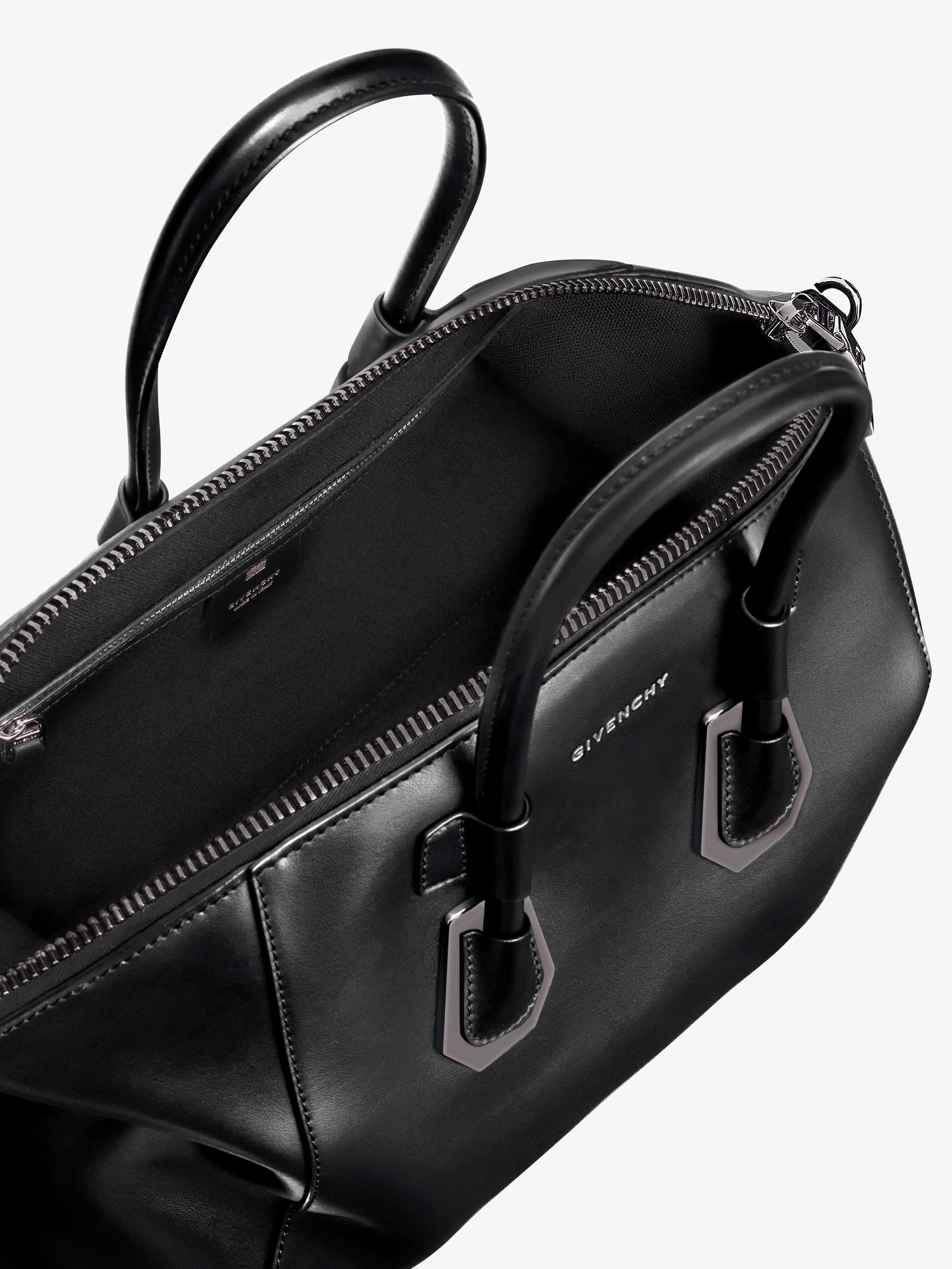 SMALL ANTIGONA SPORT BAG IN LEATHER WITH METALLIC DETAILS - 6