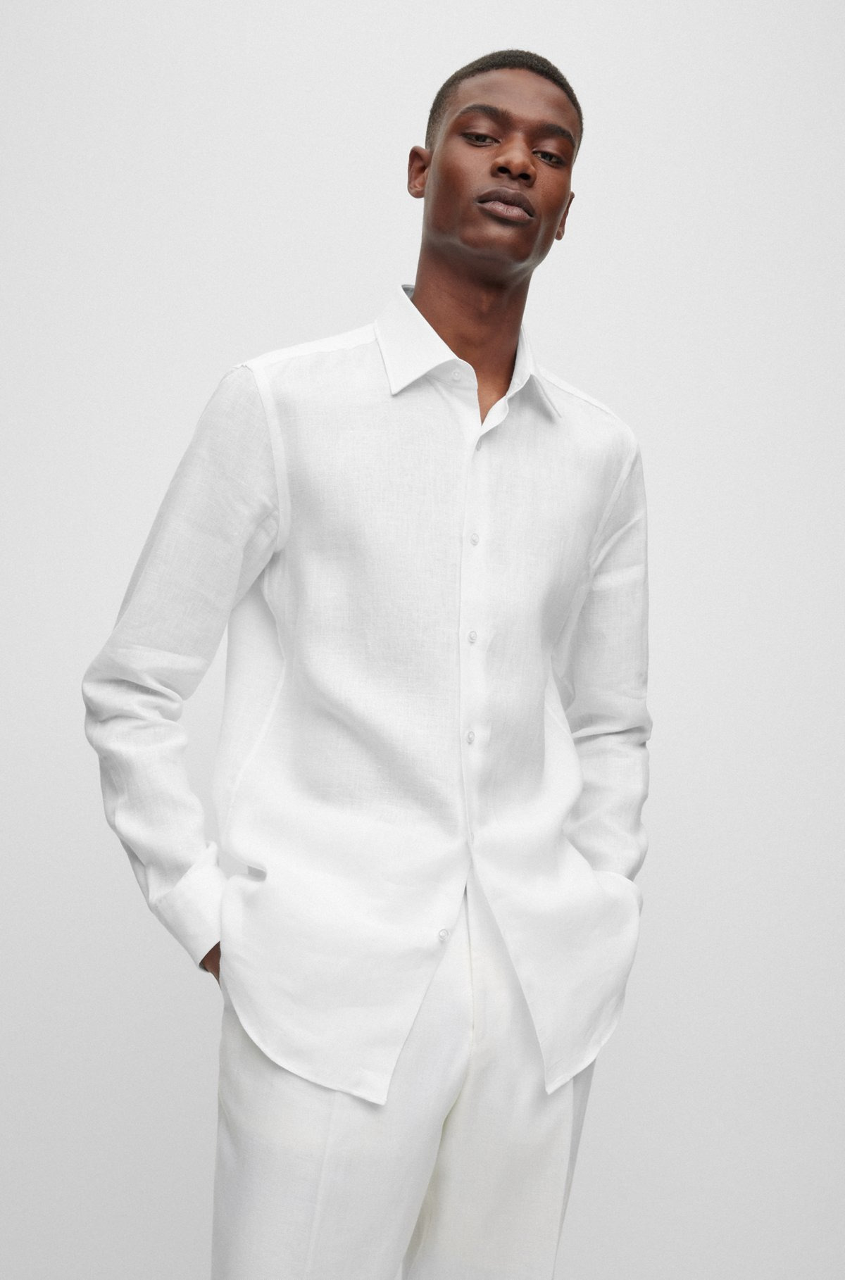 SLIM-FIT SHIRT IN ITALIAN-MADE LINEN - 2