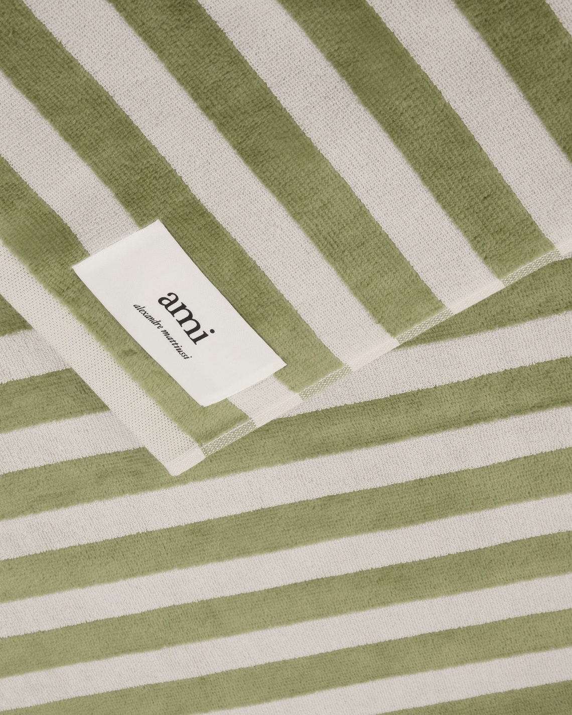 STRIPED BEACH TOWEL 3