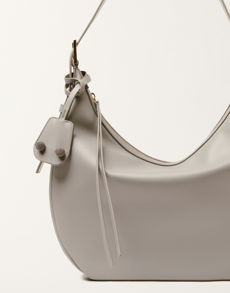 Hobo bag in nappa leather 4