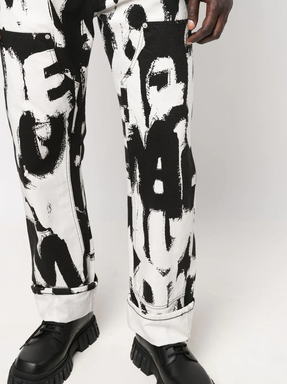 Graffiti-print straight-leg jeans - 5