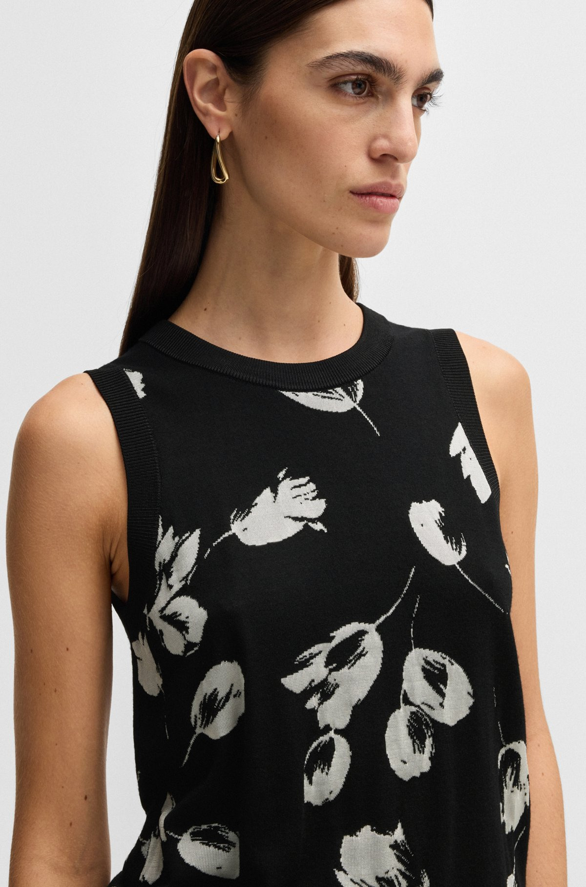 MERINO WOOL KNITTED TOP WITH TULIP JACQUARD - 5