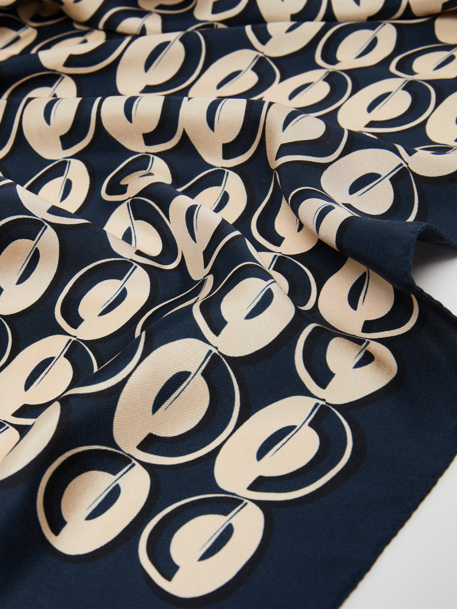 BOSSO Printed silk stole - 3