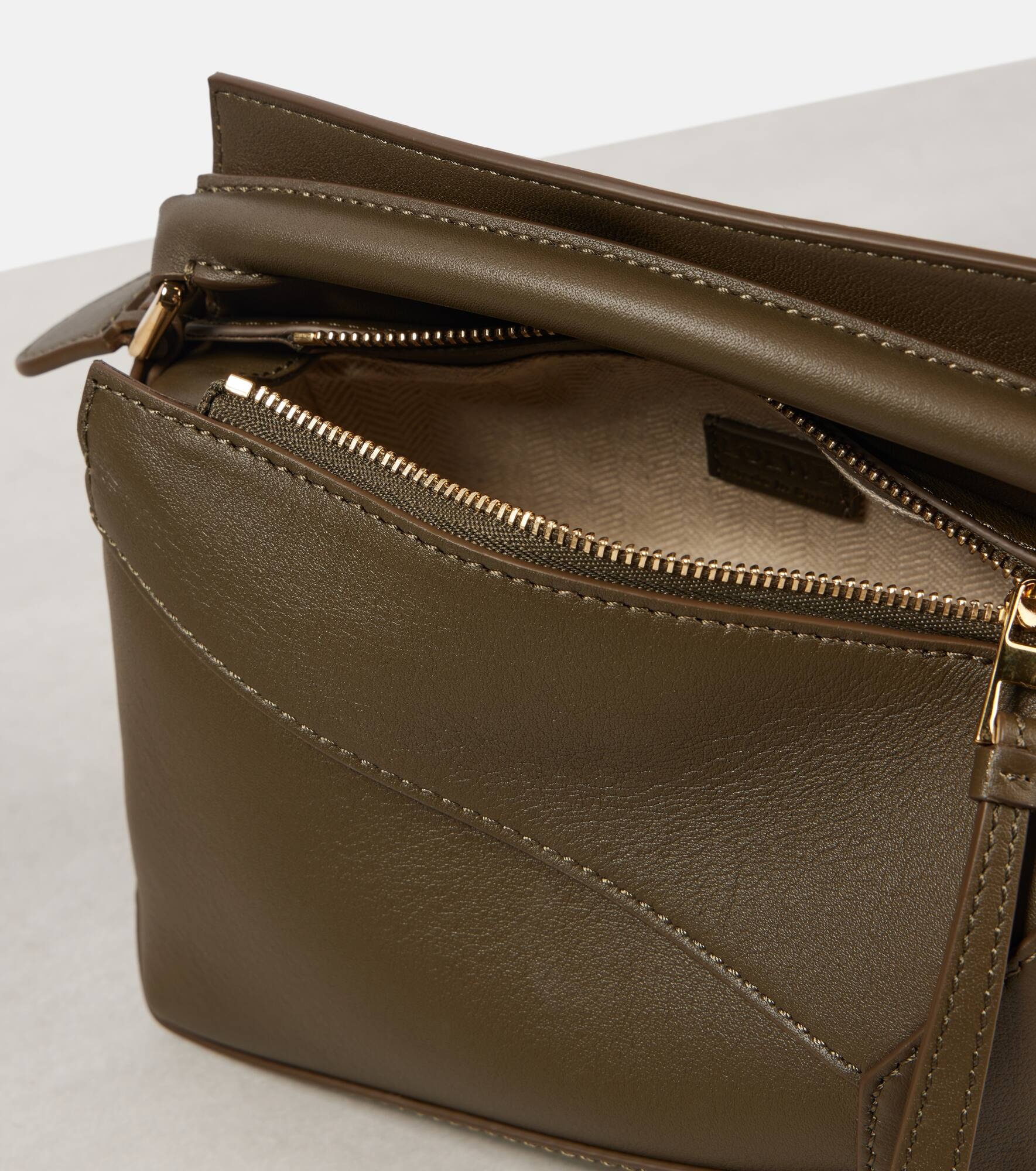 Puzzle Mini leather shoulder bag - 3