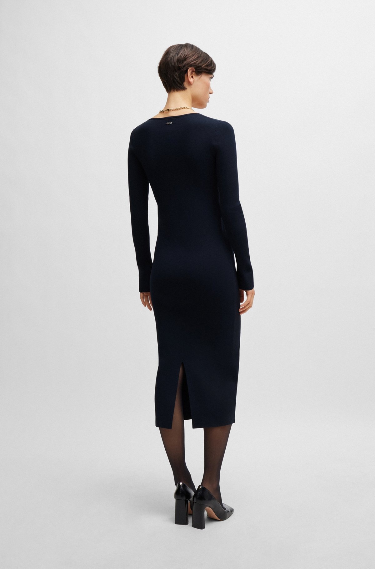 LONG-SLEEVED KNITTED DRESS WITH RIBBED STRUCTURE AND V NECKLINE - 5