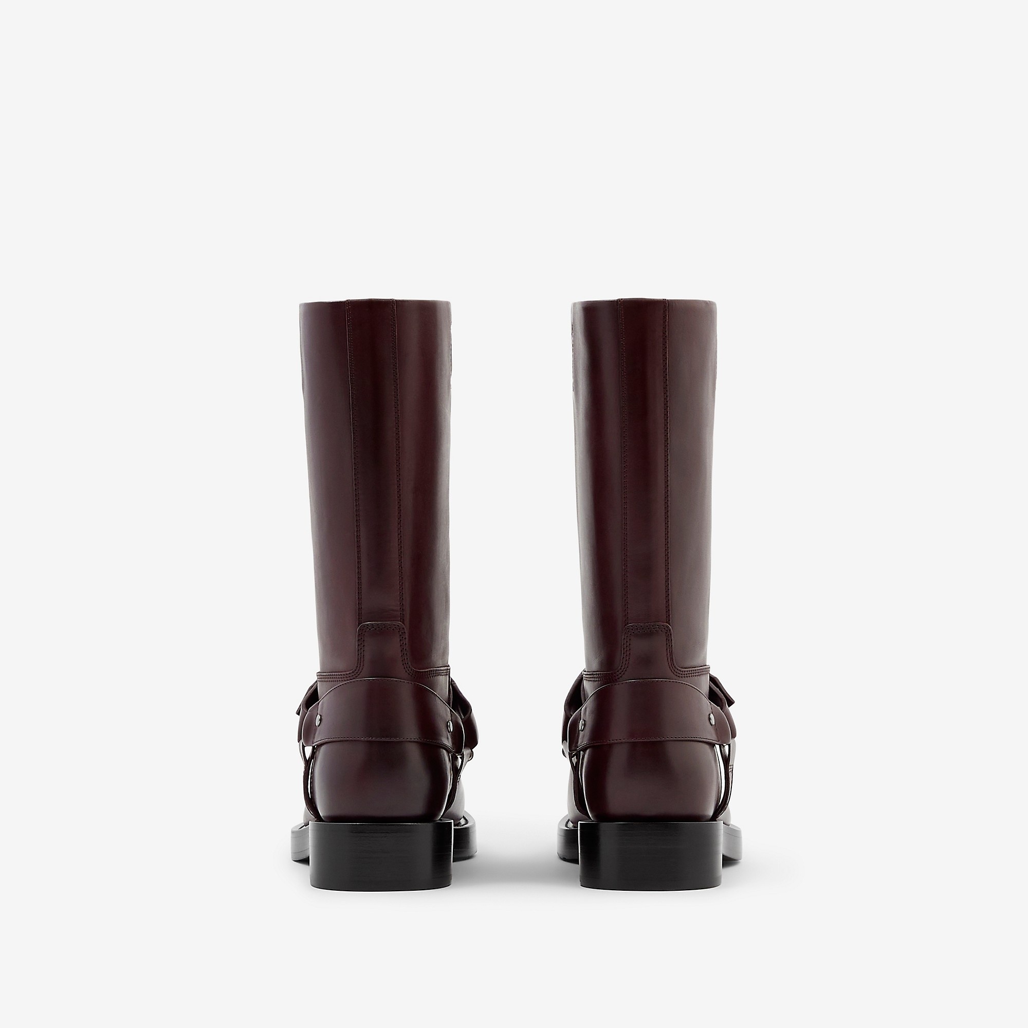 Burberry Leather Saddle Low Boots | REVERSIBLE