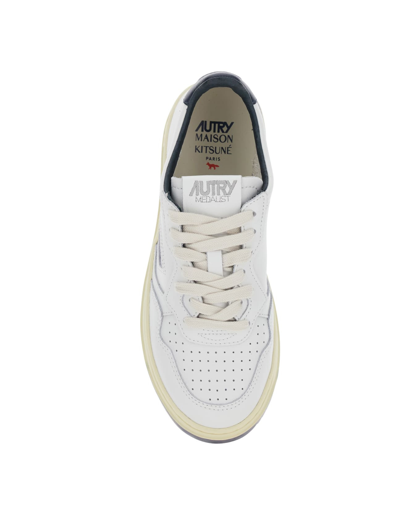 'medalist Low X Maison Kitsuné' White And Blue Sneaker With Side Logo And Logo Lettering On The Back - 4