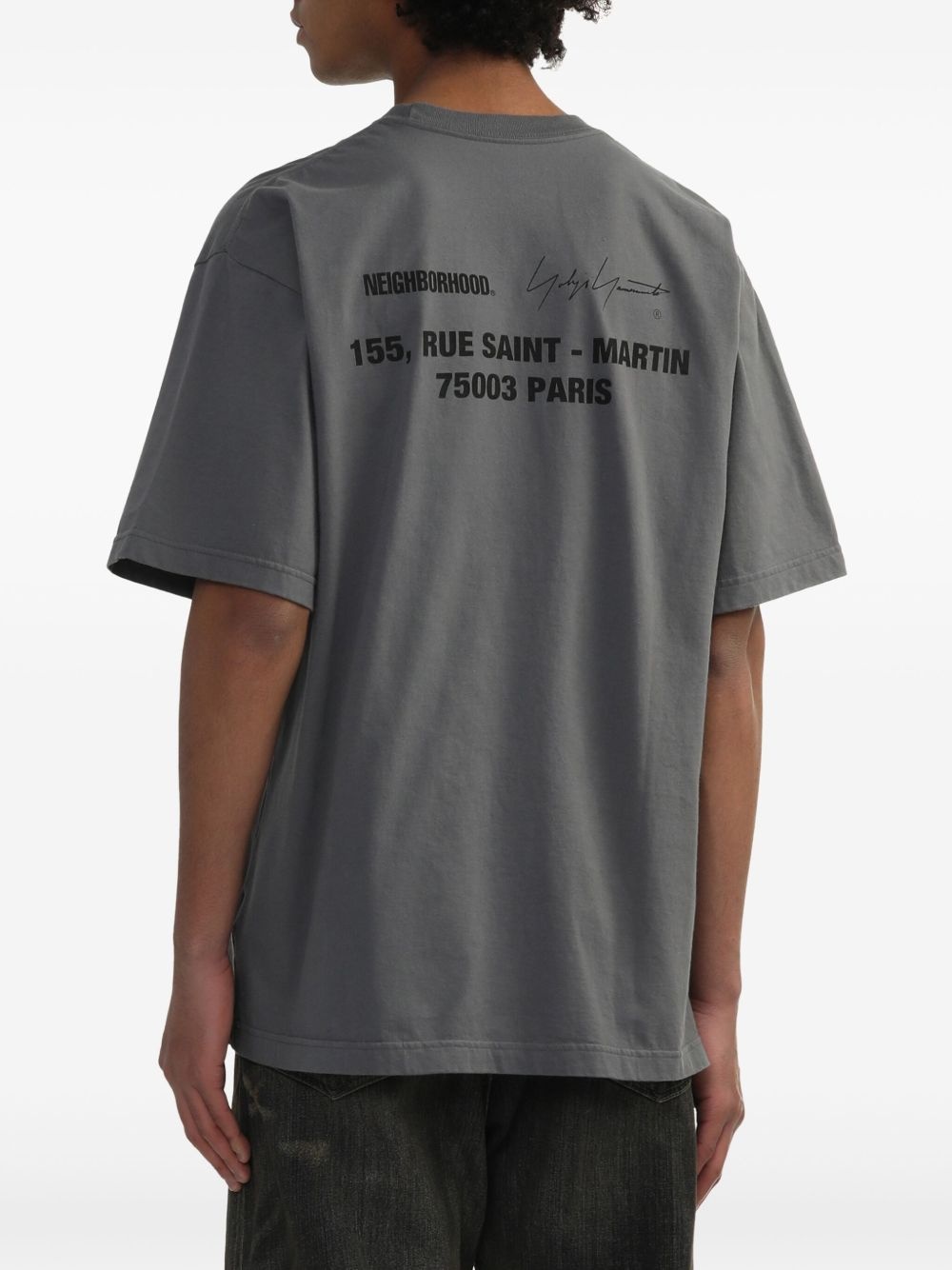 x Neighbourhood slogan-print T-shirt - 4
