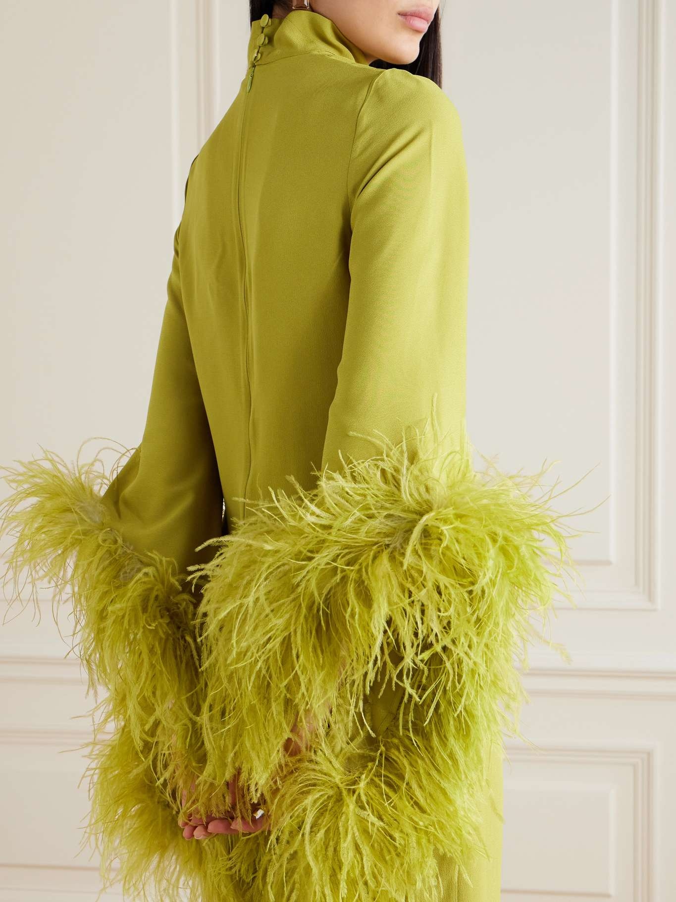 Del Rio turtleneck feather-trimmed crepe maxi dress - 5