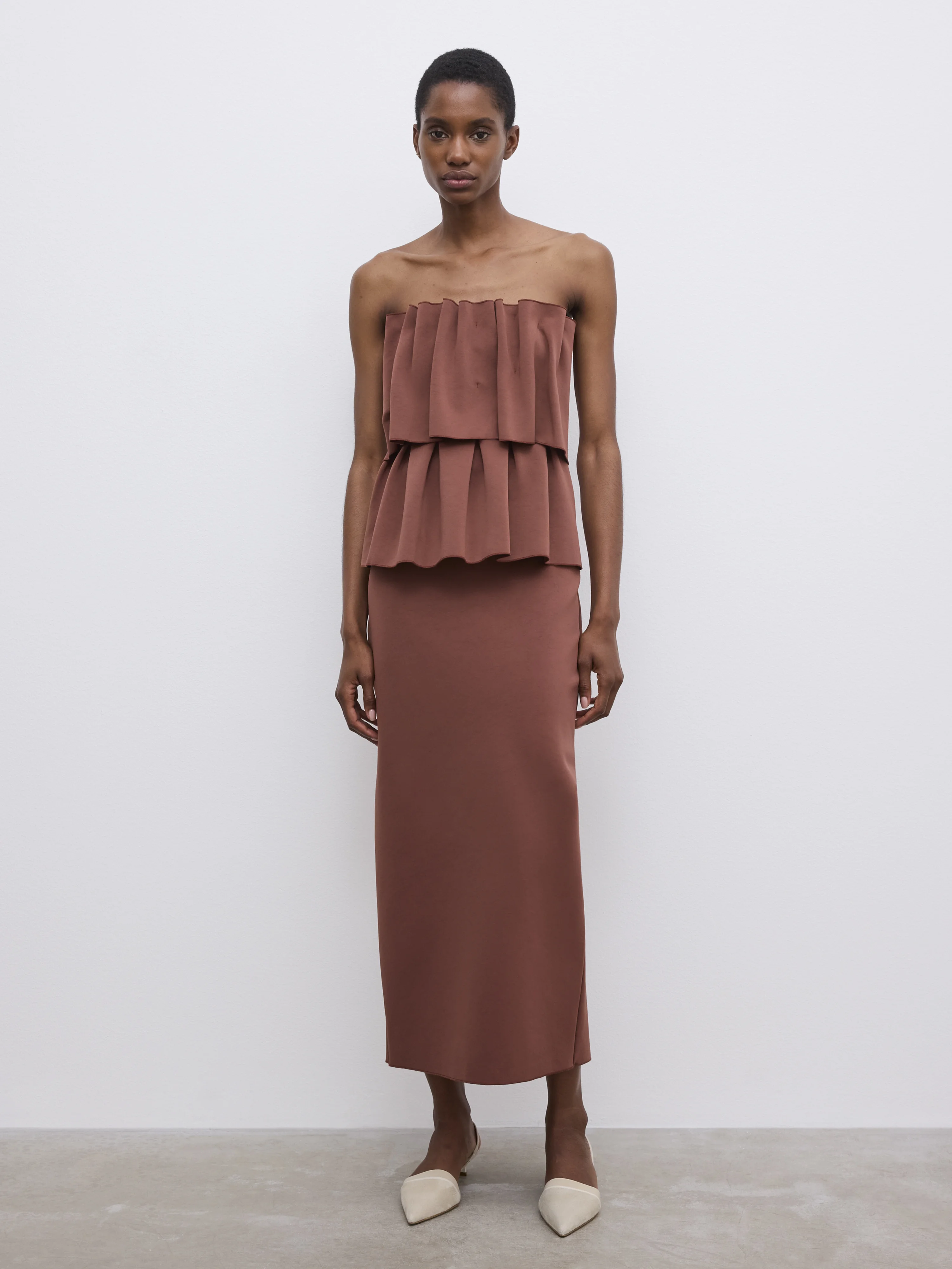 Sculpted Midi dress - 1