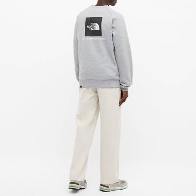 The North Face The North Face Raglan Redbox Crew Sweat outlook