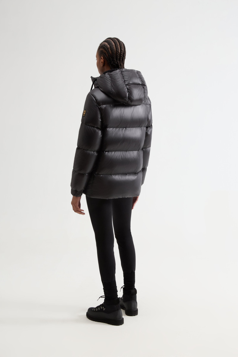 Kanuk Molly SHINY - Glossy Black outlook