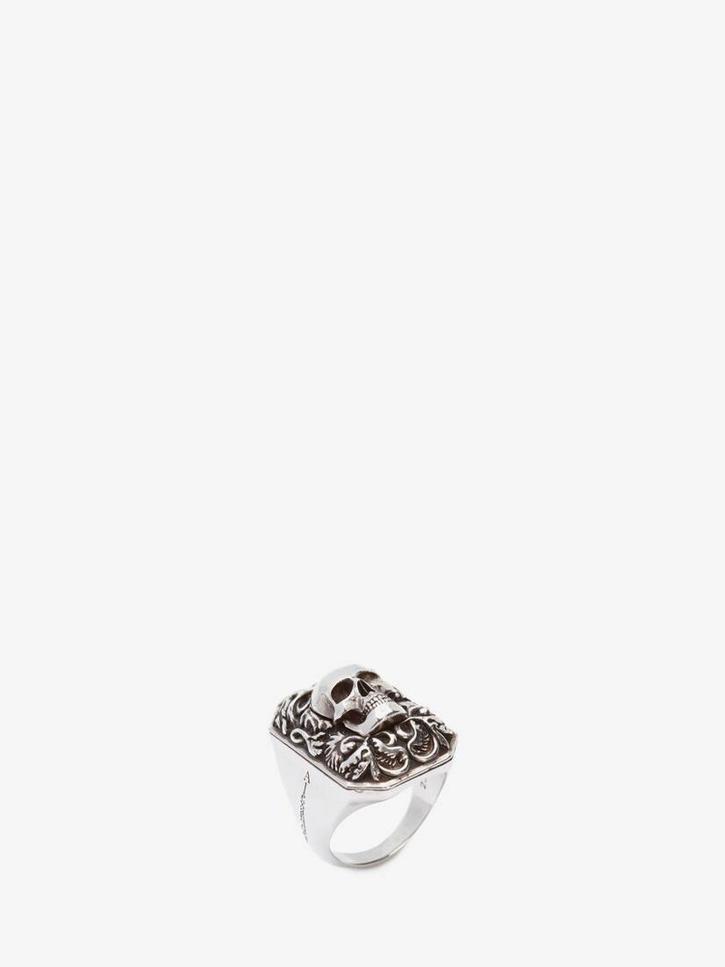 Alexander McQueen Engraved Skull Ring in Antique Silver outlook