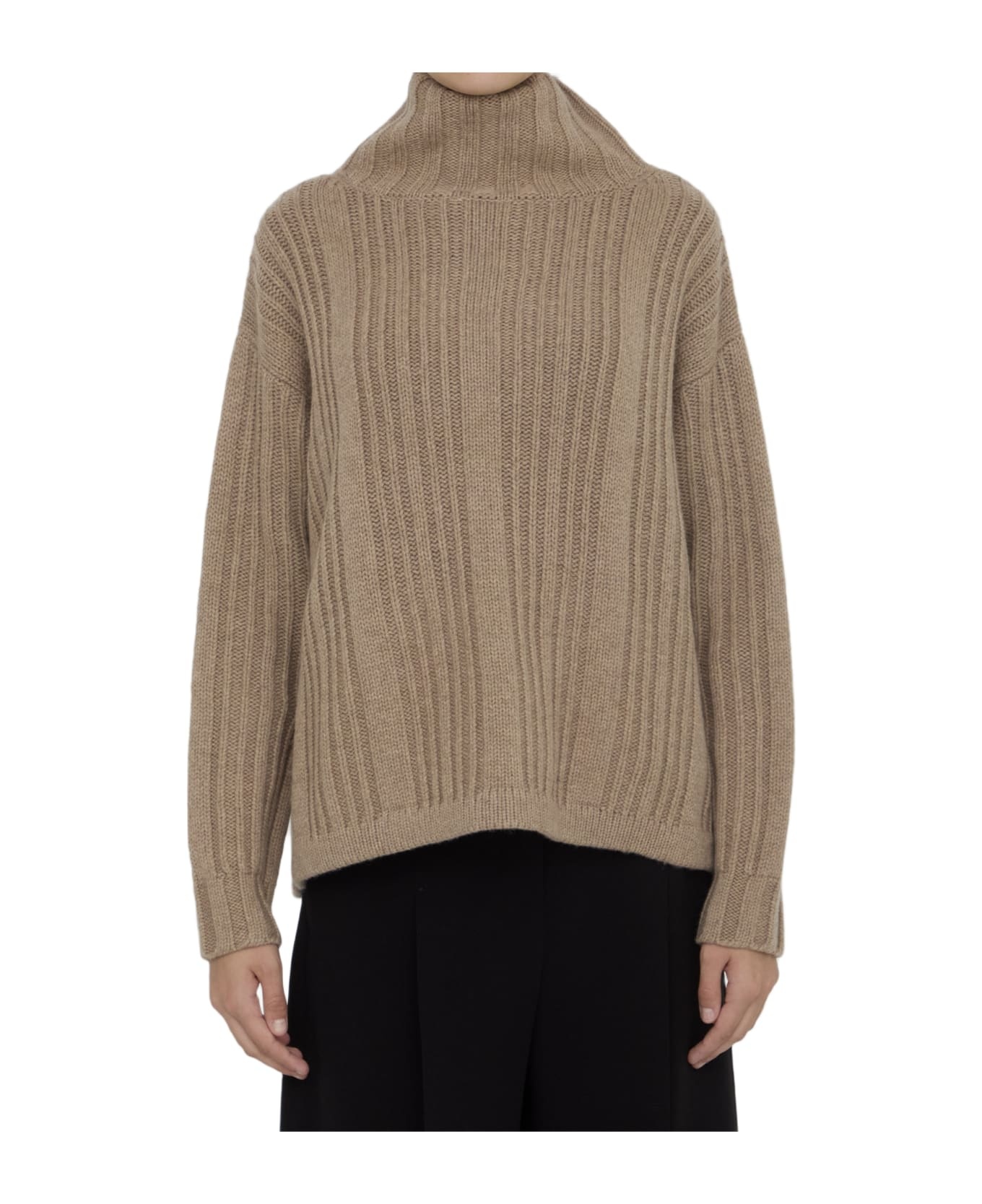 Vitalba Sweater - 1