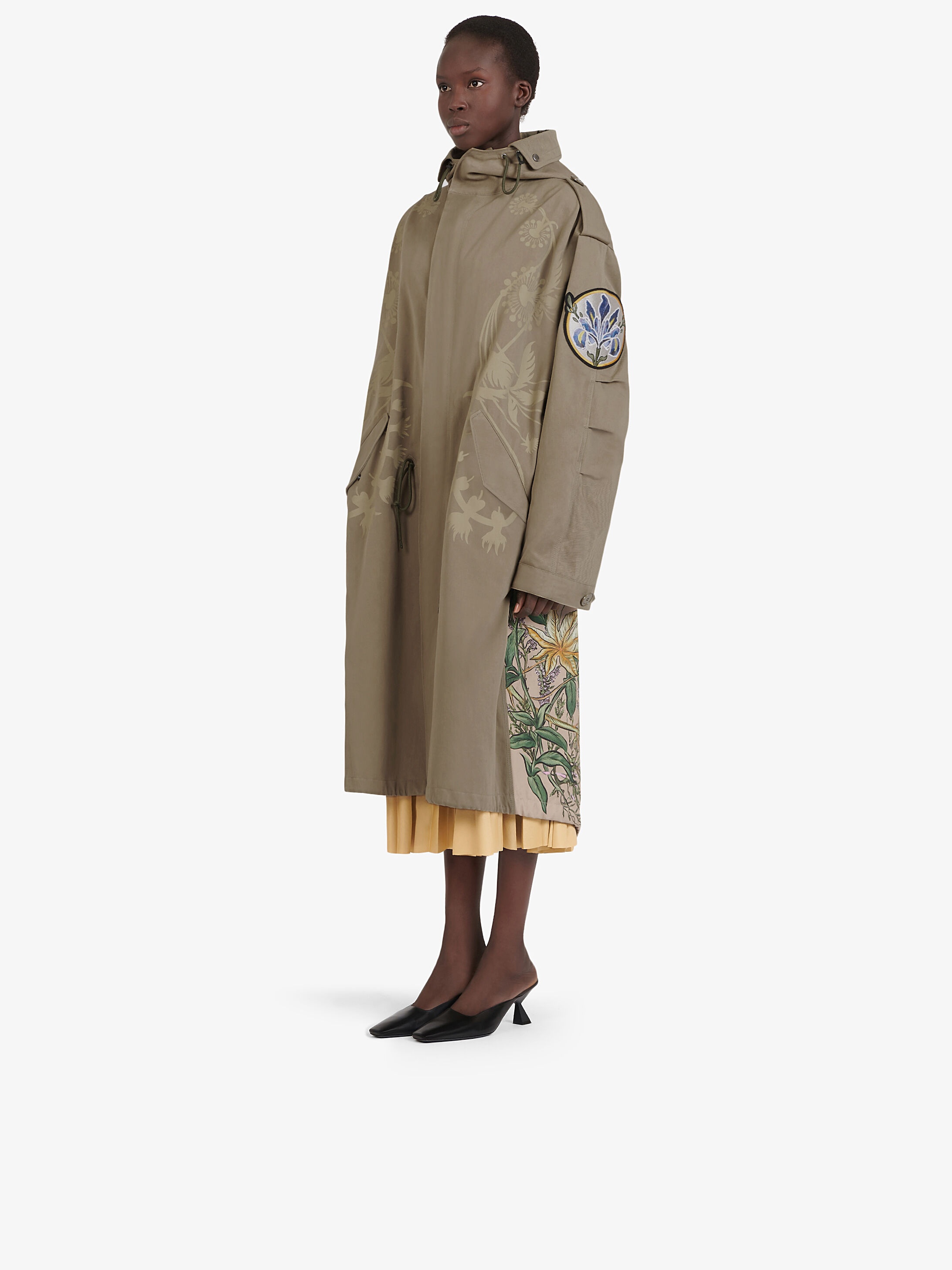 Oversized printed parka with floral patchs - 3