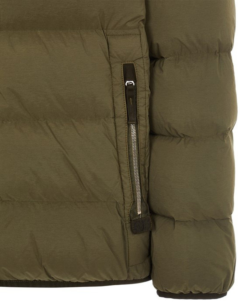 43728 SEAMLESS TUNNEL NYLON DOWN-TC OLIVE GREEN 5