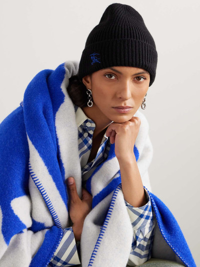 Burberry Embroidered ribbed cashmere beanie outlook